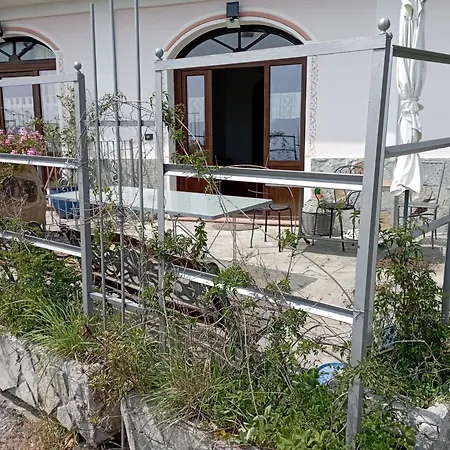 بيت للعطل Vista Mare