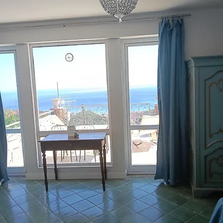 بيت للعطل Vista Mare فاراتسي